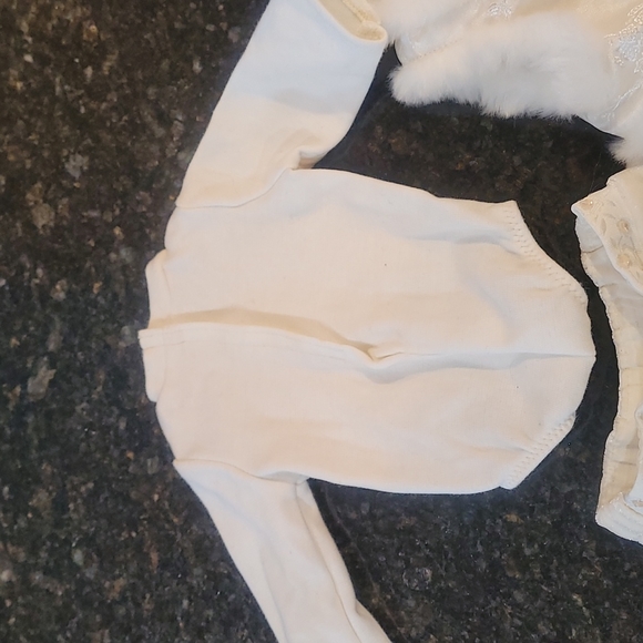 American Girl Doll Wintry Weekend Outfit - Picture 3 of 11